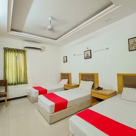 Stay Guru Usha Residency Будж Екстериор снимка