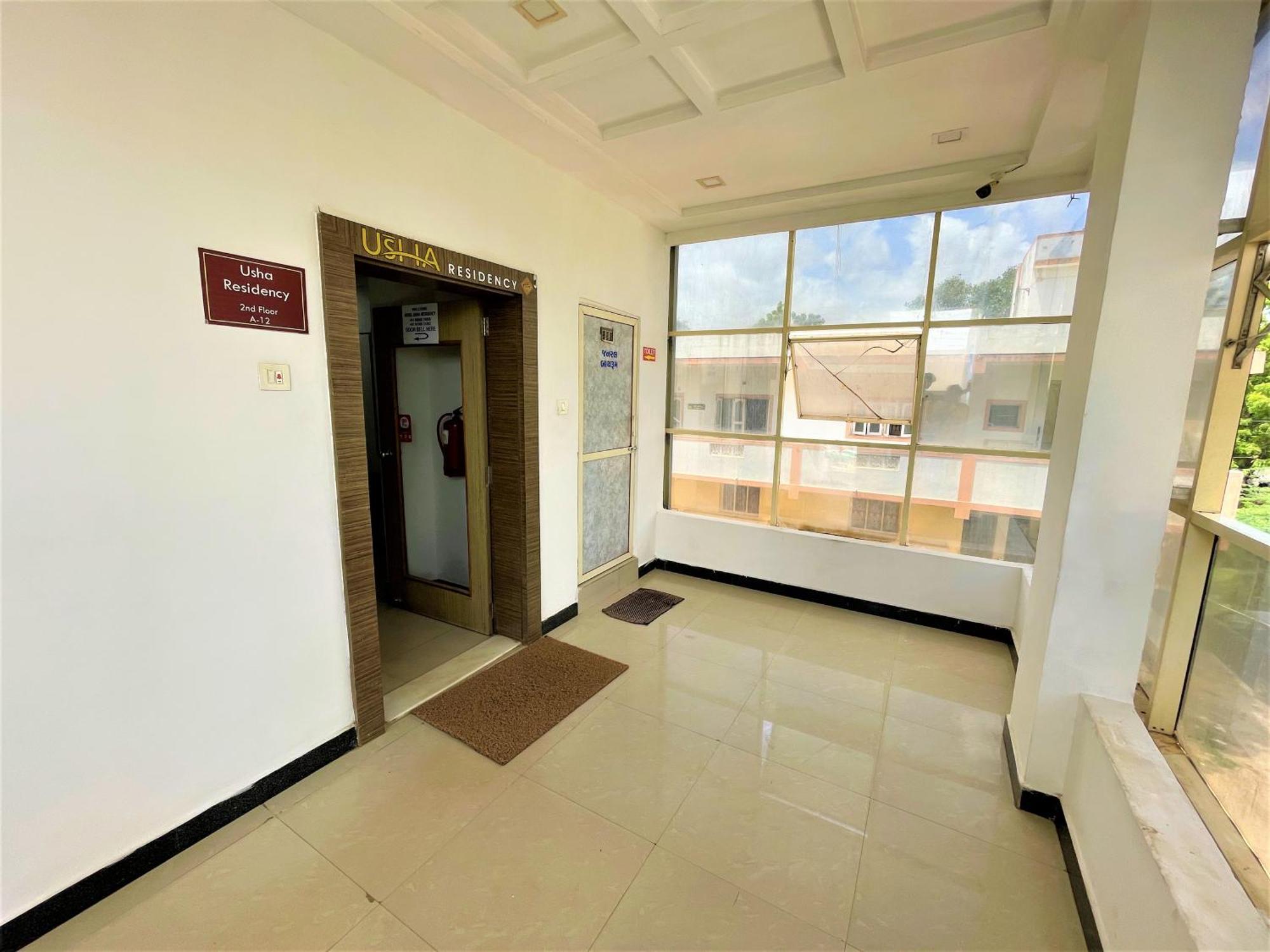 Stay Guru Usha Residency Будж Екстериор снимка