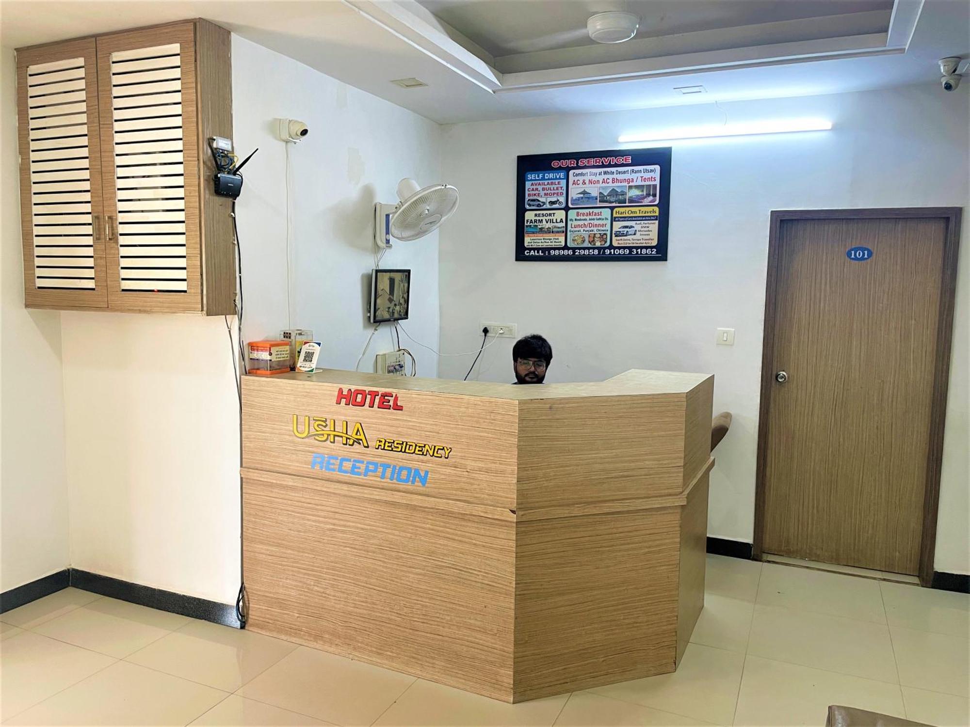 Stay Guru Usha Residency Будж Екстериор снимка